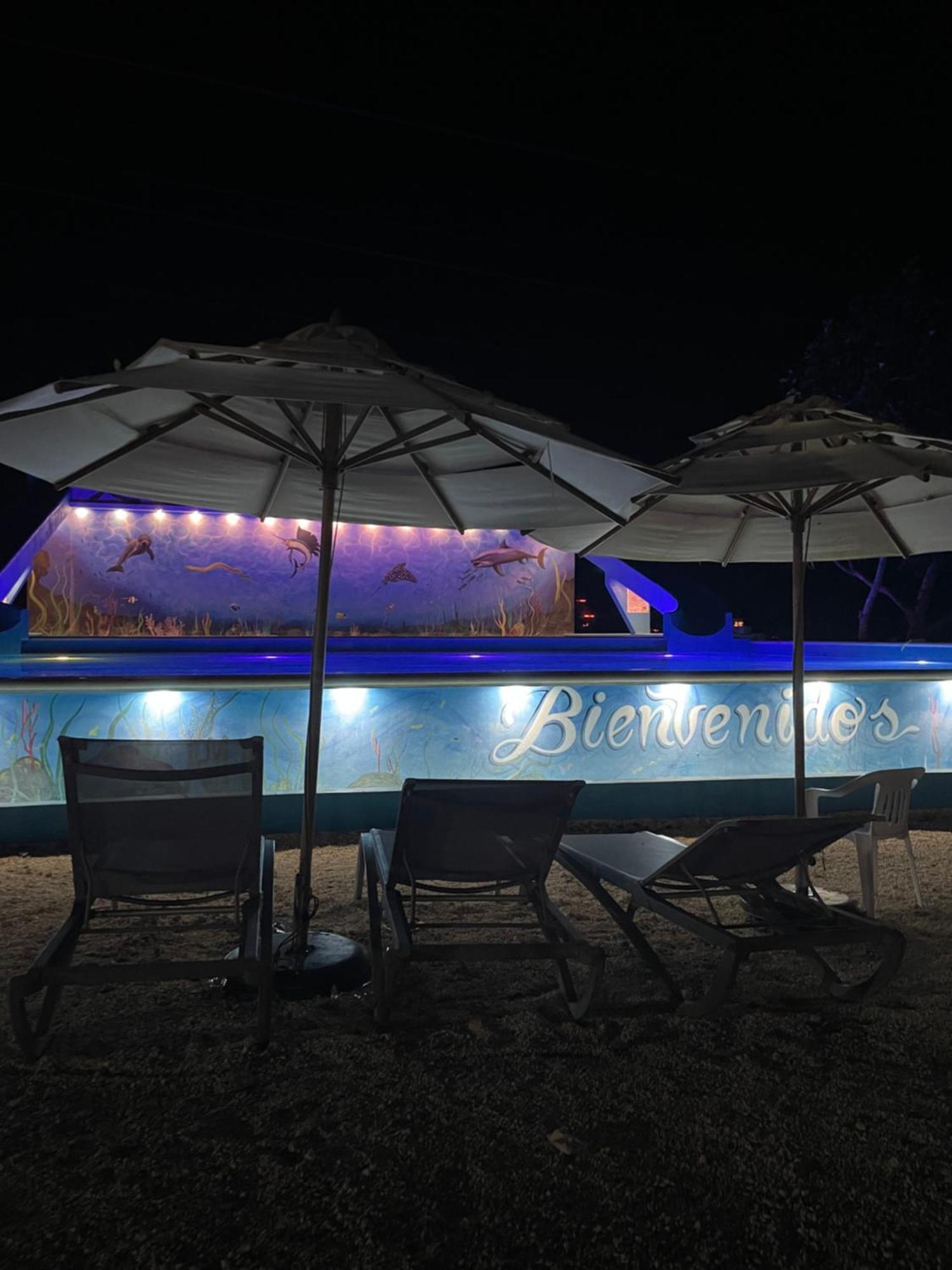 Ranch Las Chulas Hotel And Restaurant 푸에르토 모렐로스 외부 사진