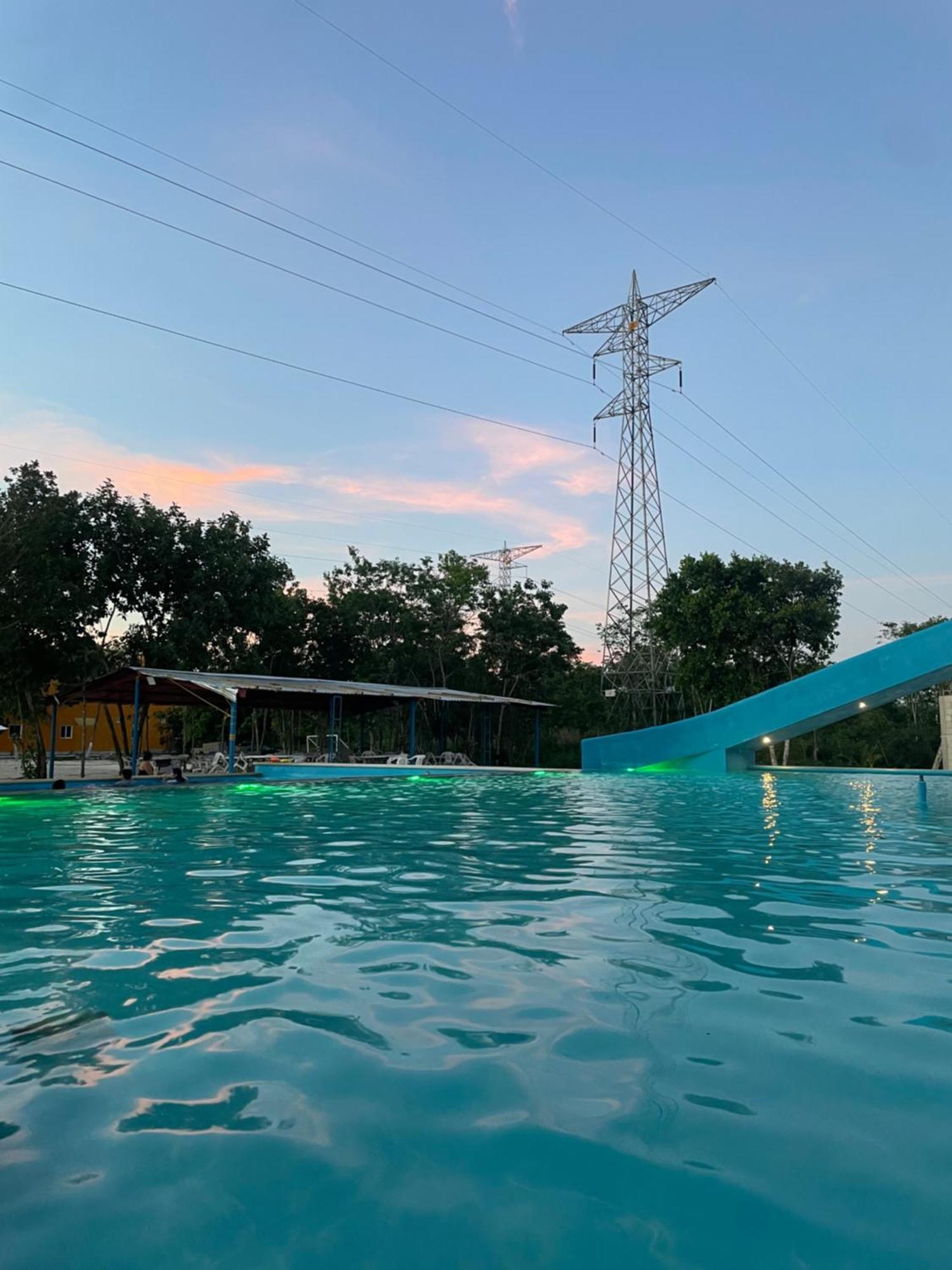 Ranch Las Chulas Hotel And Restaurant 푸에르토 모렐로스 외부 사진